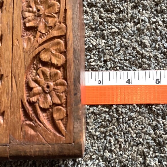 Vtg India Hand-Carved Wooden Jewelry Box Floral Design & Velvety Lining 4”x4” - Picture 7 of 7
